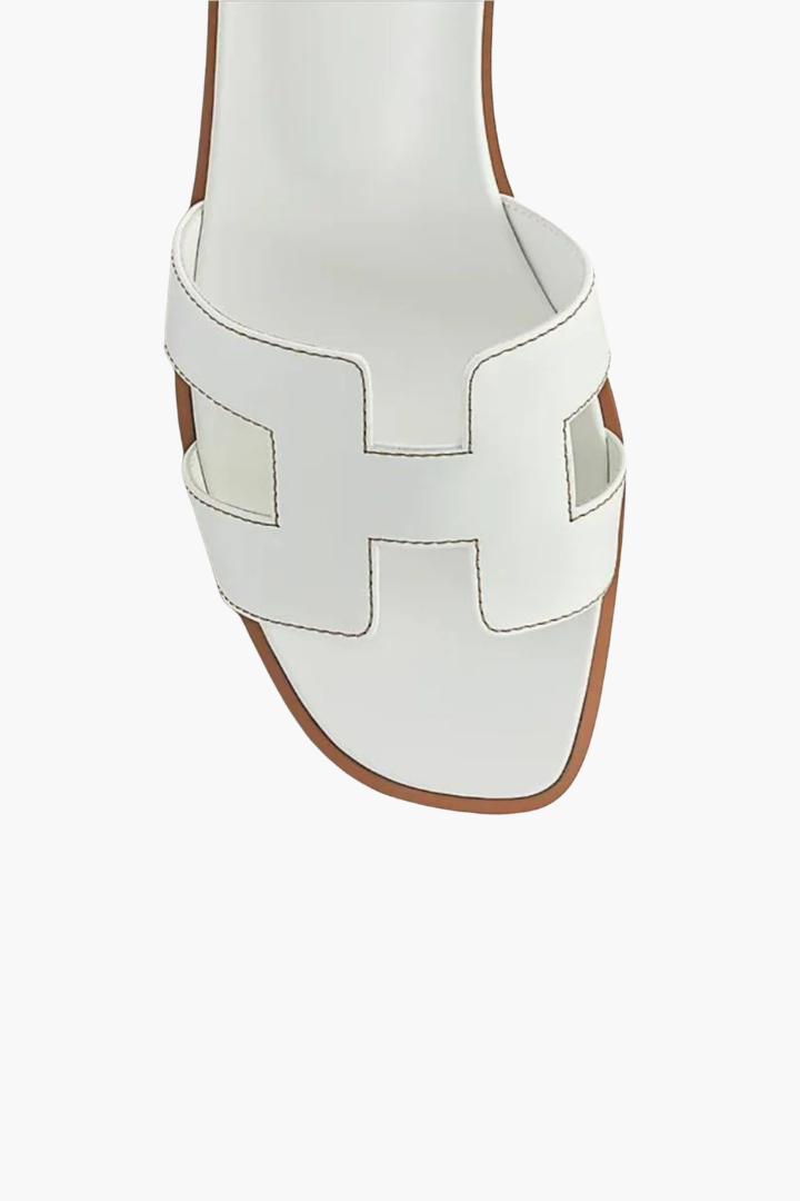 Margo & Main – white flat cutout leather slide sandals back and heel detail, US women's sizes