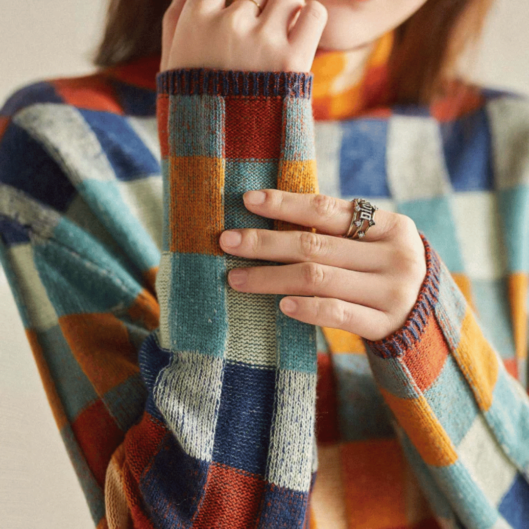 Margo & Main - color block knit turtleneck sweater, sleeve and cuff detail, US sizes