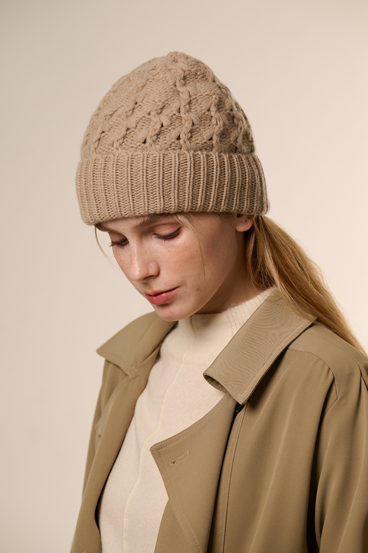 Harmony Cashmere Blend Cable Beanie