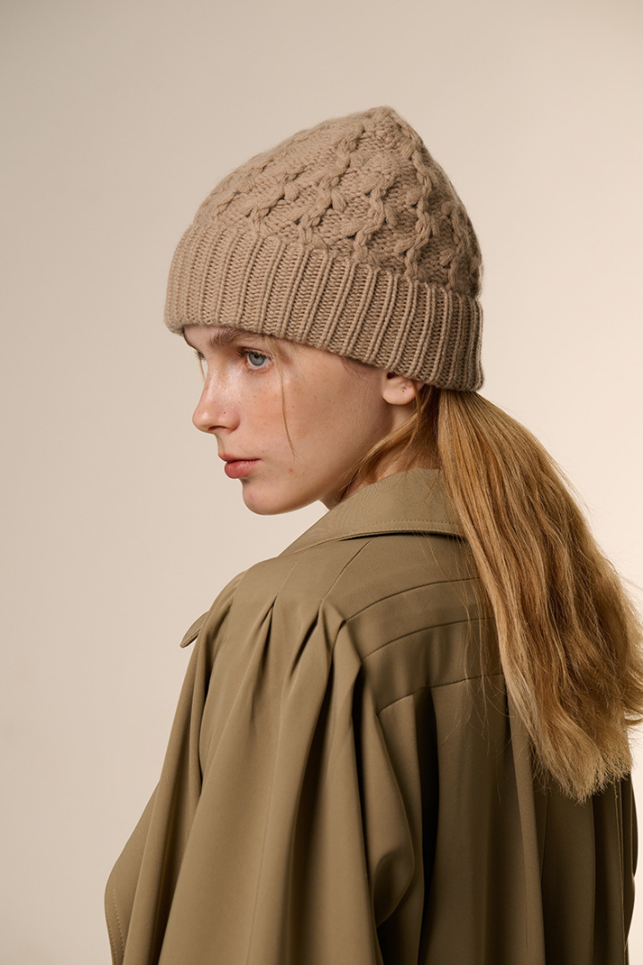 Harmony Cashmere Blend Cable Beanie