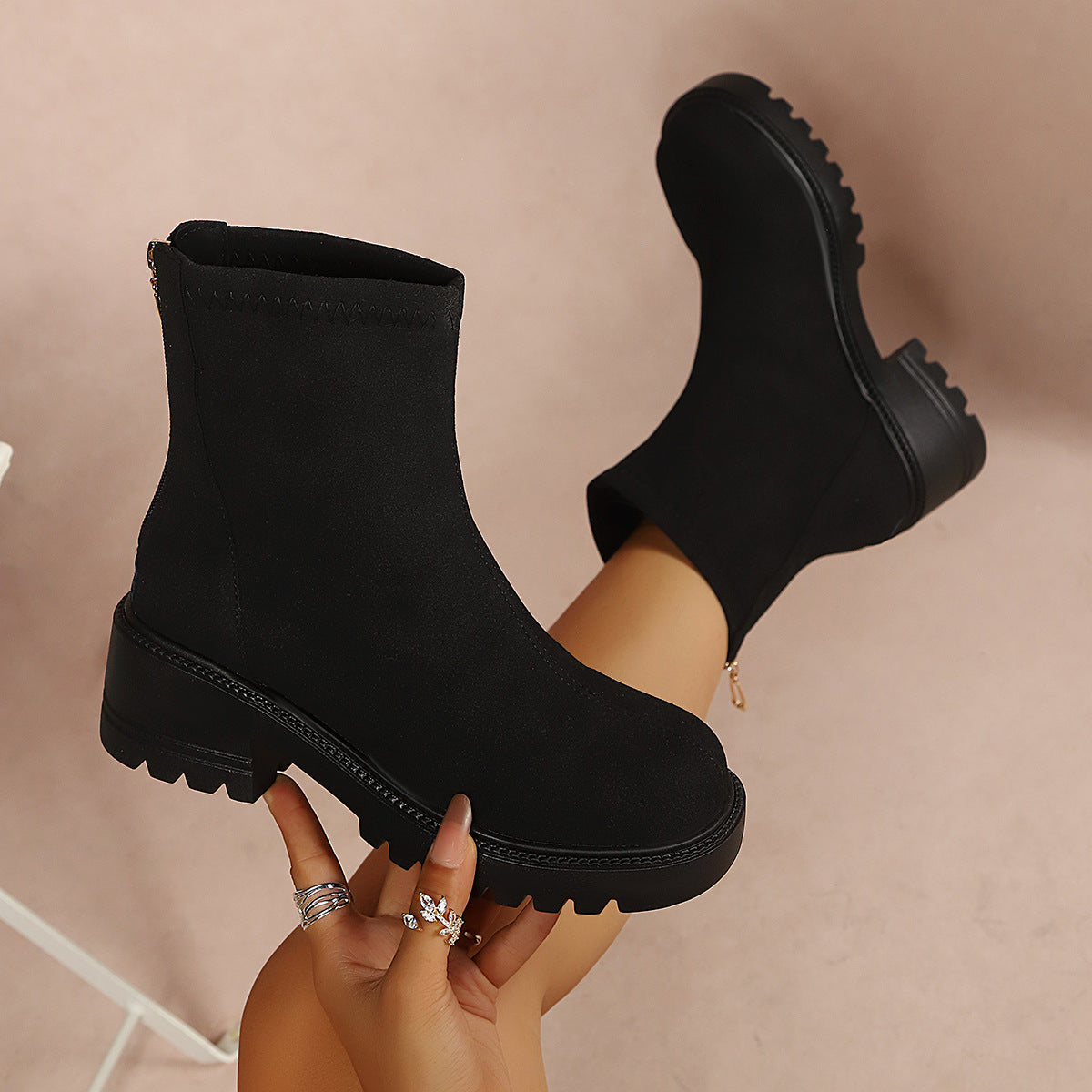Saoirse Two-Tone Lug Sole Chelsea Boots