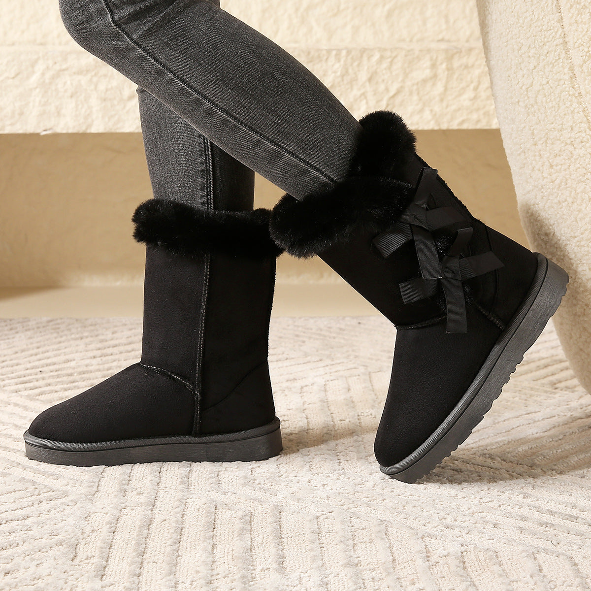 Wilhelmina Fleece-Lined Bow-Back Snow Boots