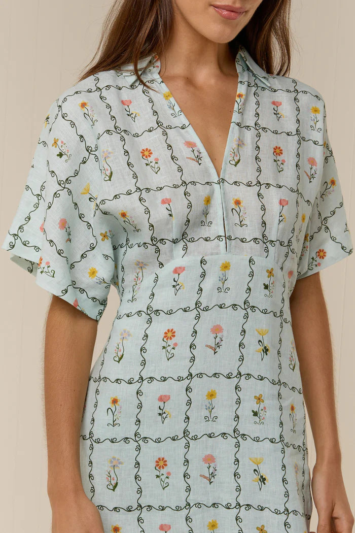 Margo & Main – linen floral collared maxi dress, full length view, US women's sizes
