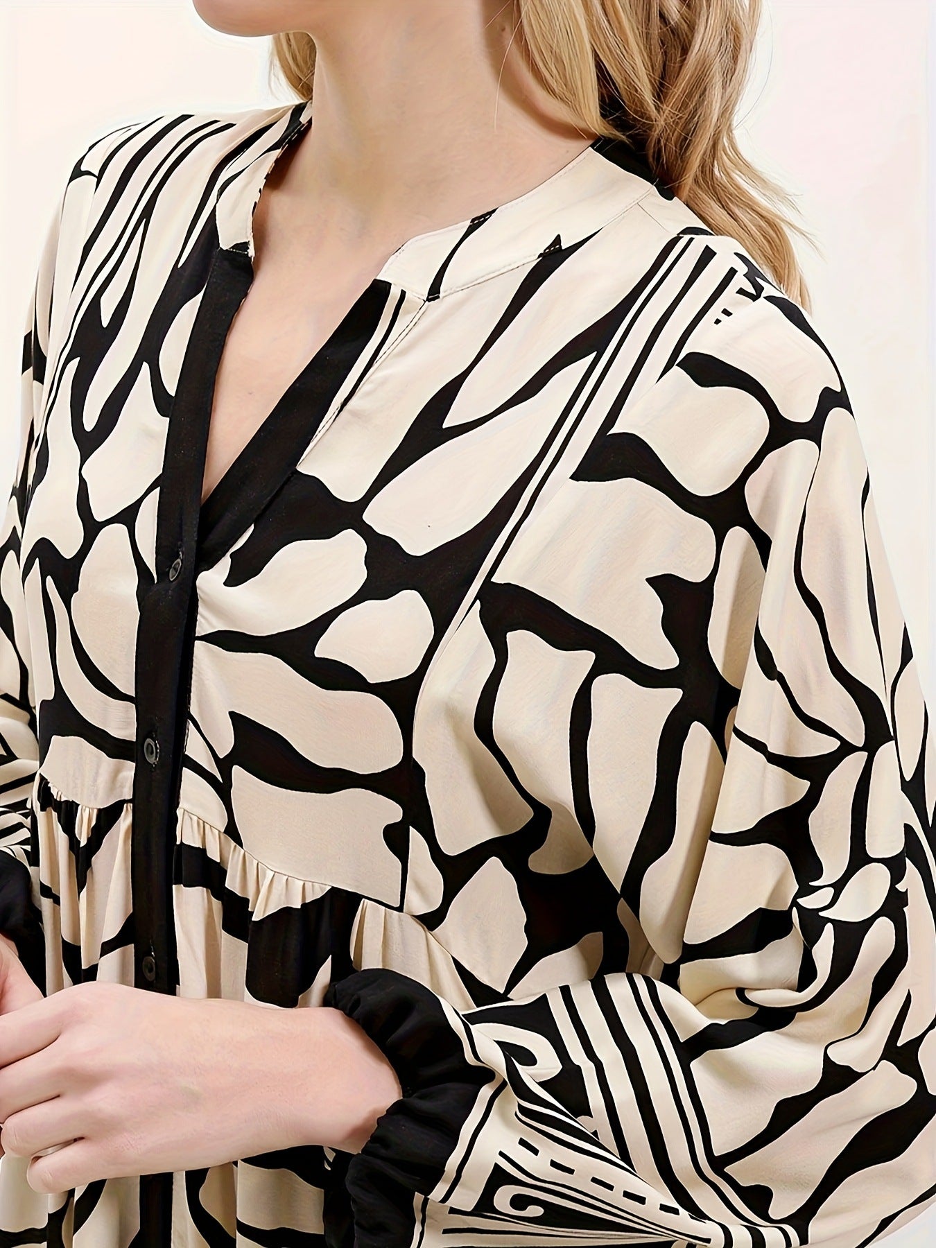 Margo & Main – cream and black print maxi dress V-neck placket and cuff, US women's sizes