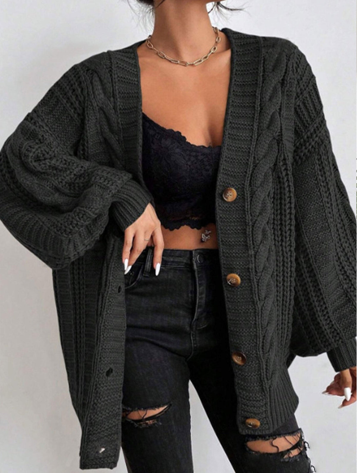 Idonea Chunky Cable Knit Lantern Sleeve Cardigan