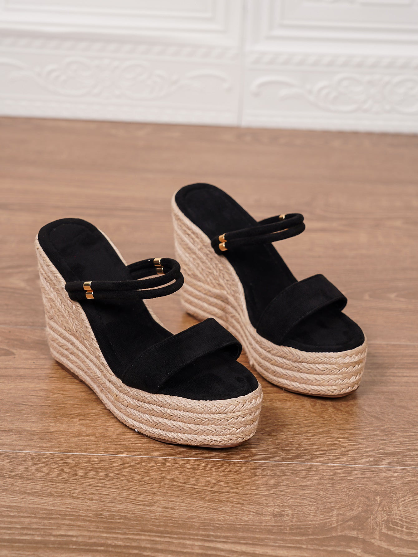 Margo & Main – braided straw platform slide sandals, back view, US women's sizes