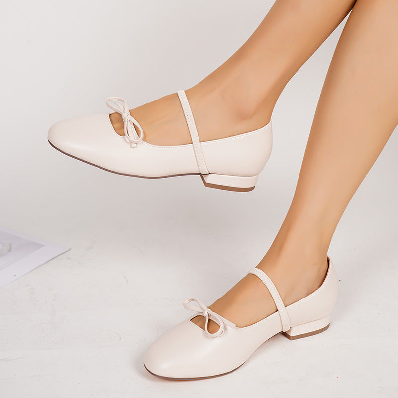 Margo & Main – Ivory Patent Bow Strap Mary Jane Flats bow and elastic strap detail, US women's sizes