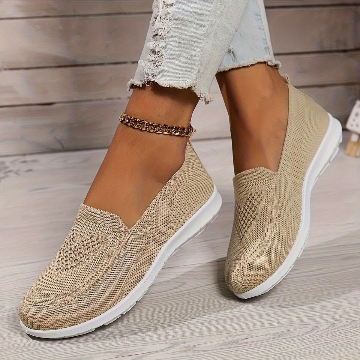 Margo & Main – breathable knit slip-on walking shoes, side view, US women's sizes