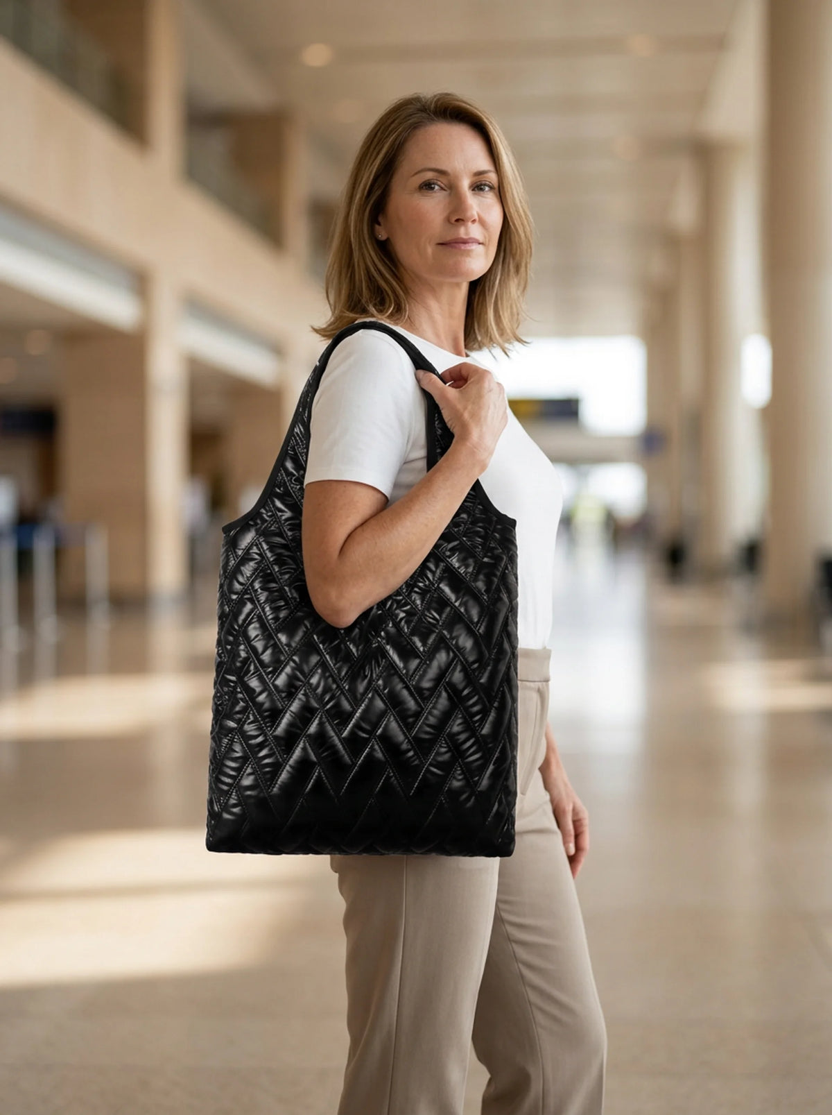 Margo & Main – women's puffer tote bag, styled view, US women's sizes