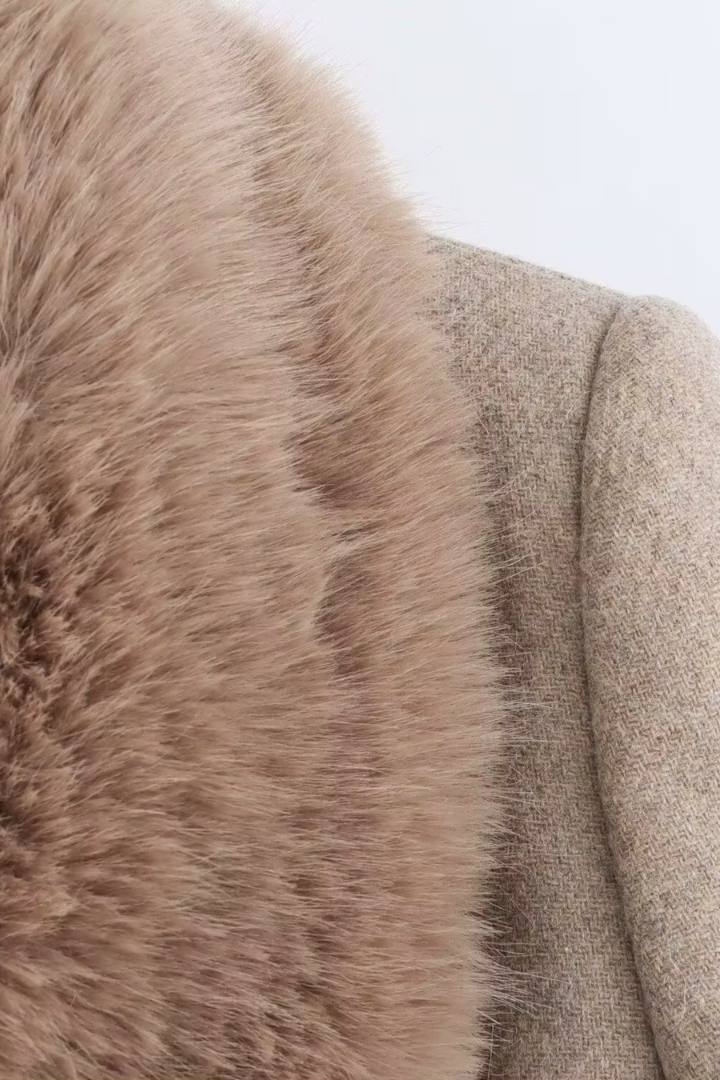 Margo & Main – Lidia taupe belted wool coat, close-up of blush faux fur collar against wool, US women's sizes