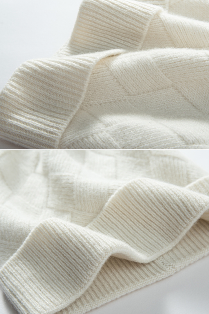 Camelia Diamond Texture Cashmere Beanie