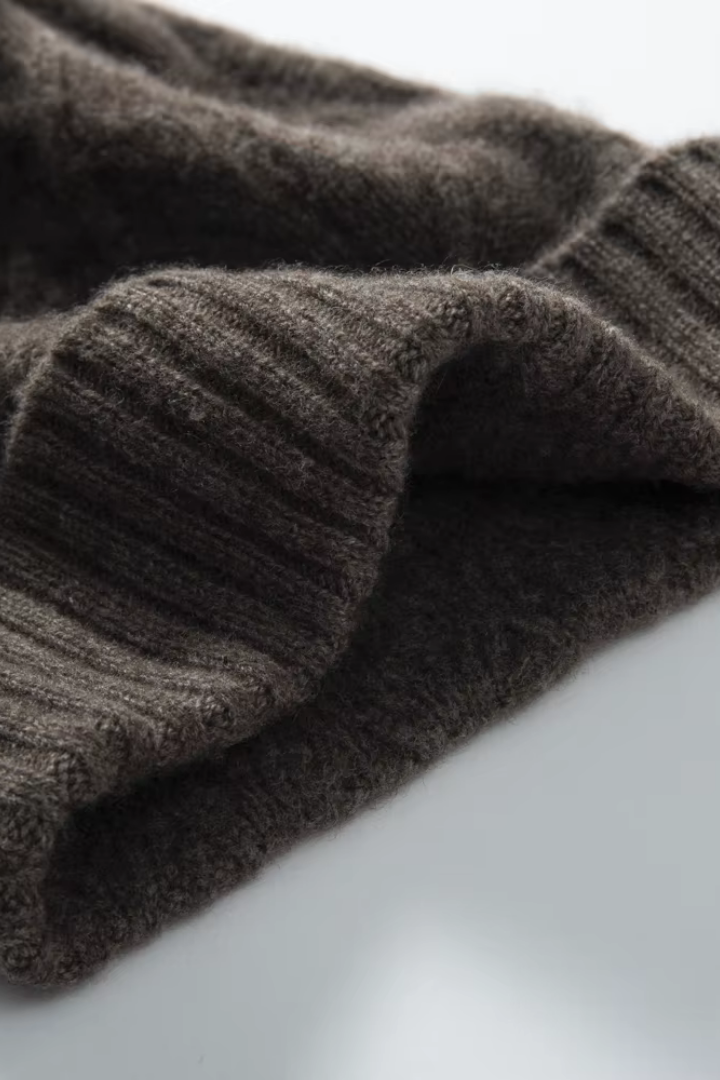 Rosemary Cable Knit Cashmere Pom Pom Beanie