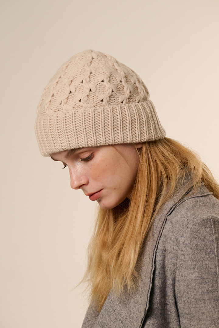 Harmony Cashmere Blend Cable Beanie