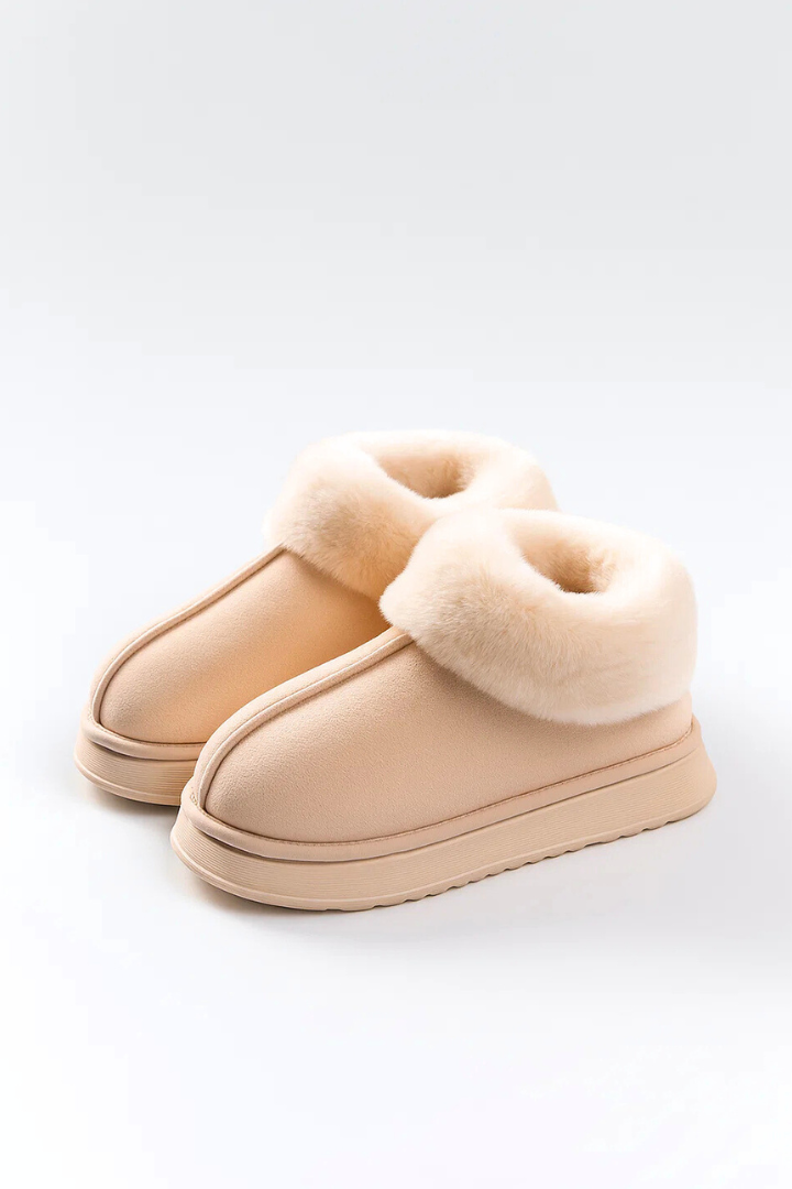 Margo & Main – Cream faux suede slipper booties with a faux fur collar, US women's sizes