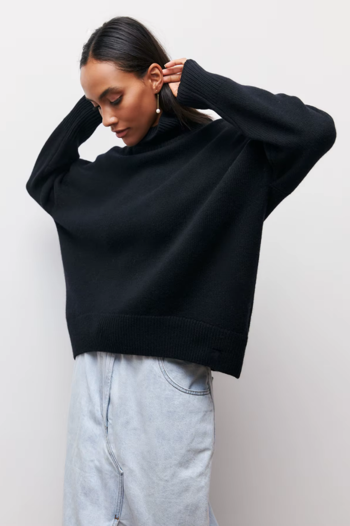 Margo & Main – black oversized turtleneck sweater relaxed side view, US women's sizes