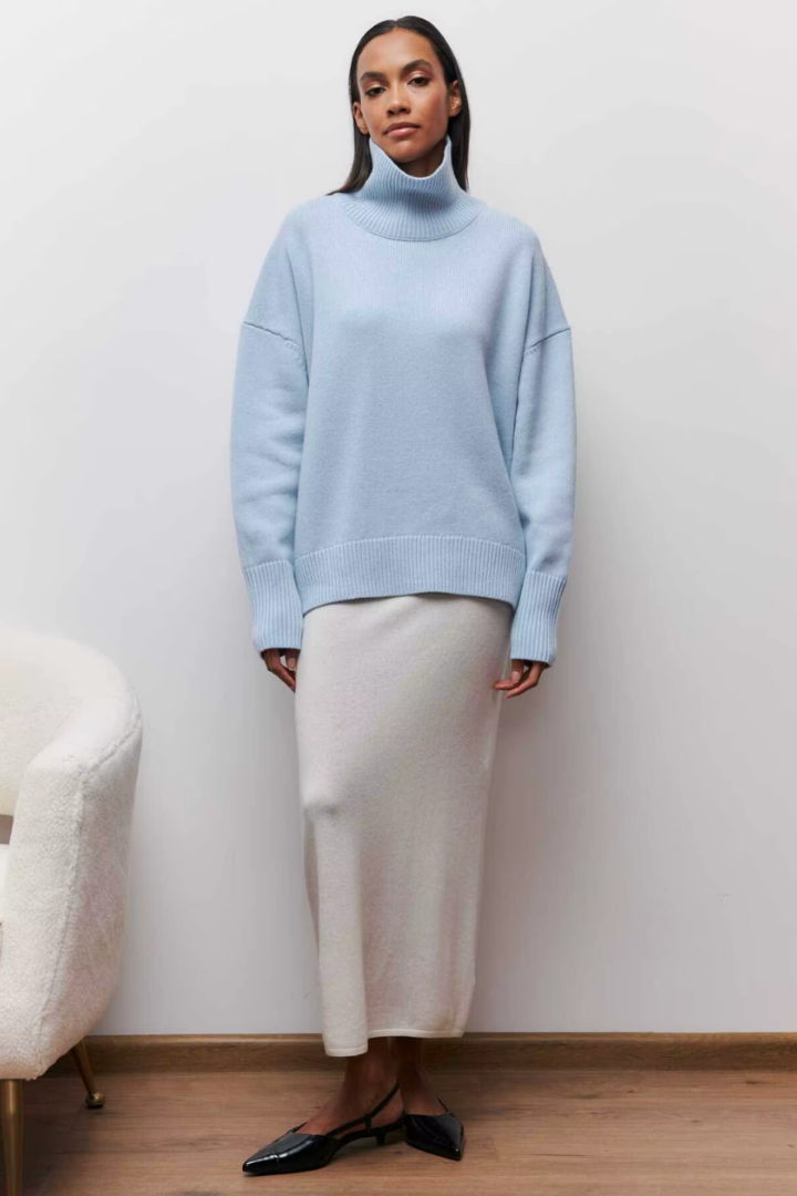 Margo & Main – oversized turtleneck sweater, worn view, US women's sizes
