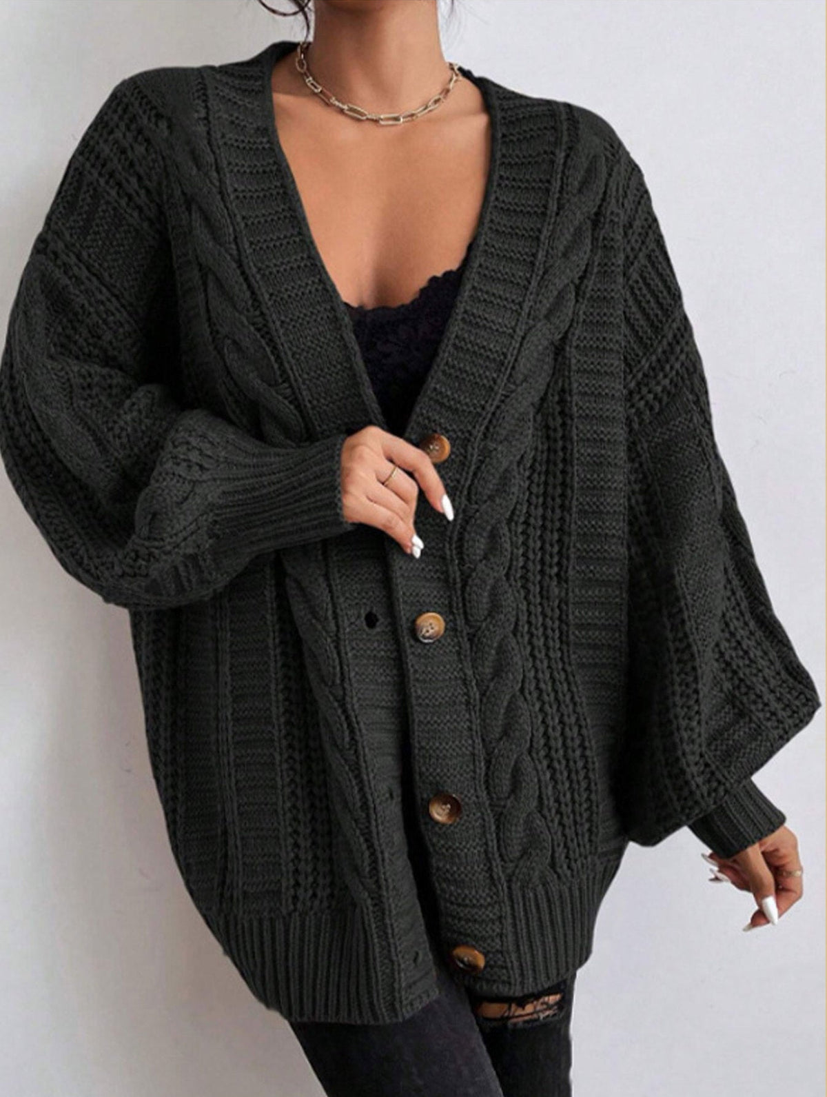 Idonea Chunky Cable Knit Lantern Sleeve Cardigan