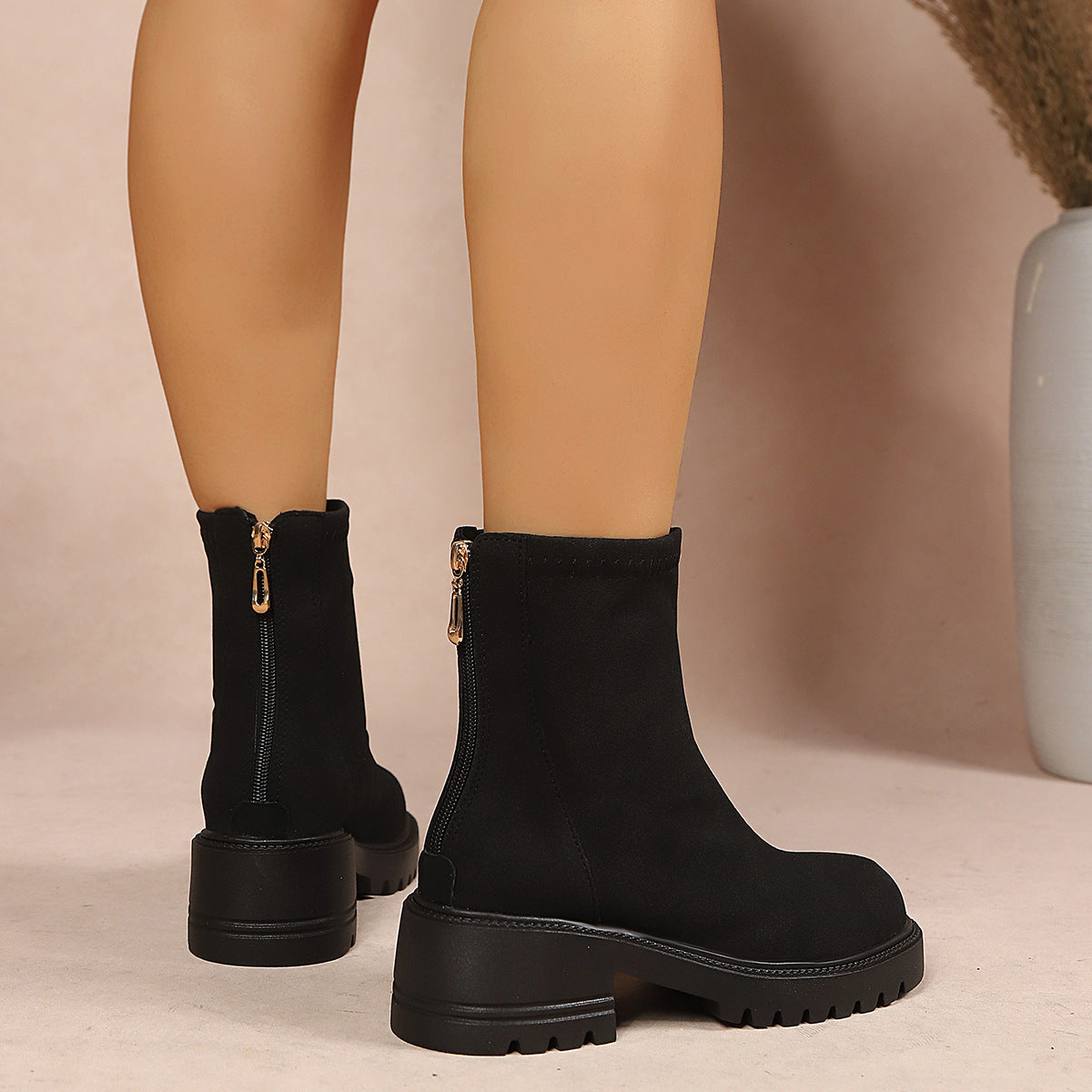 Saoirse Two-Tone Lug Sole Chelsea Boots