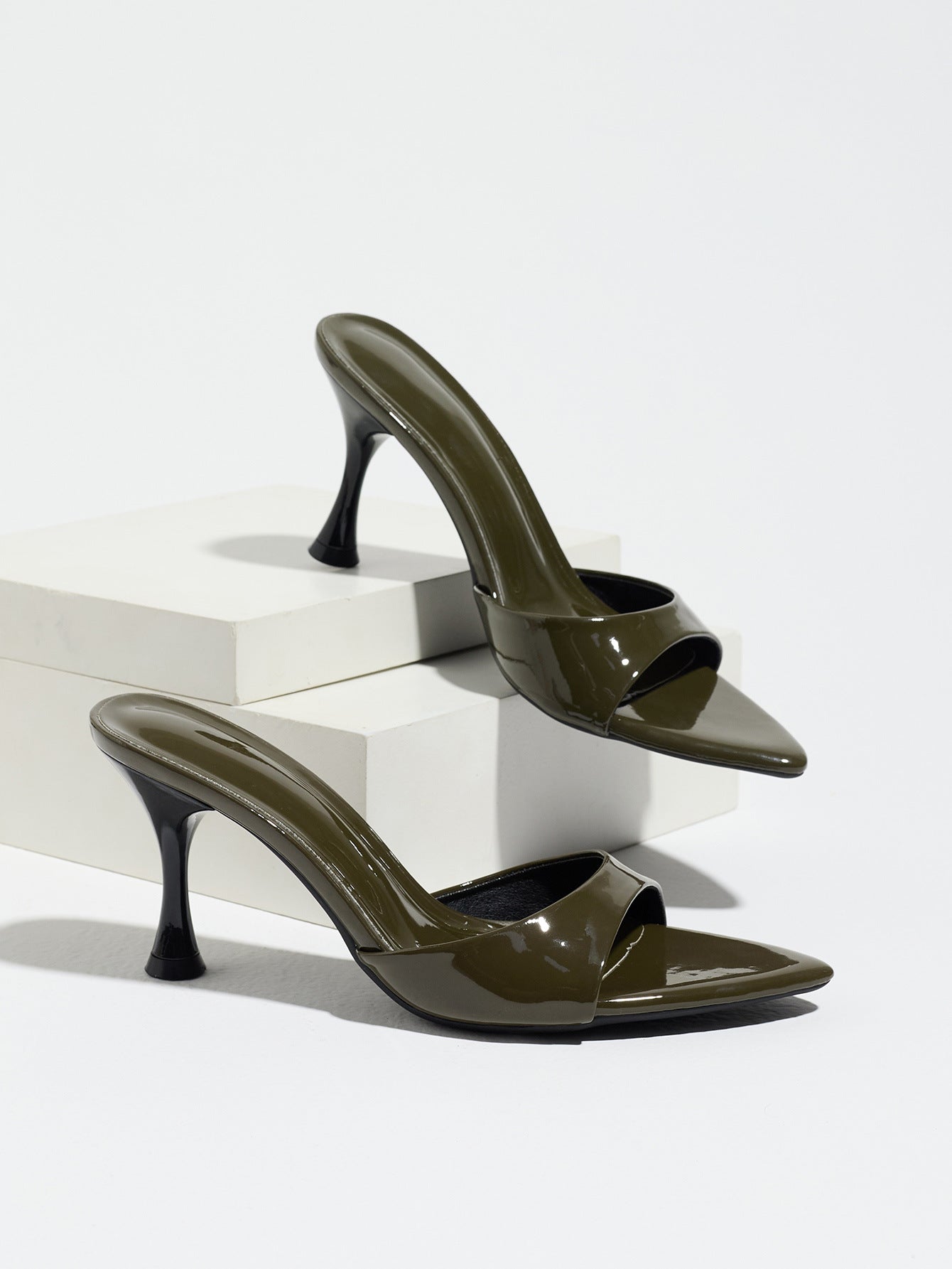 Women's Sculpted Patent Mule Heels