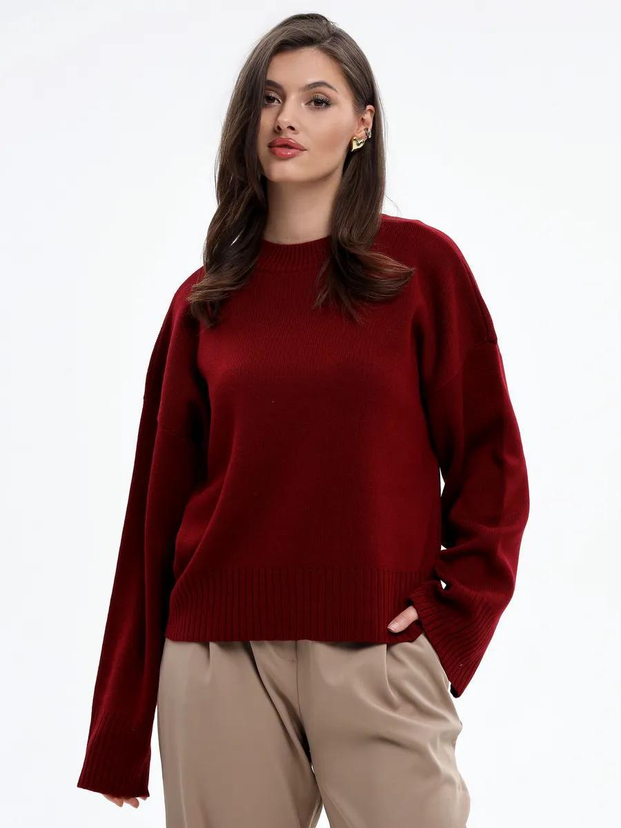Margo & Main – ribbed-cuff oversized pullover sweater, close-up view, US women's sizes