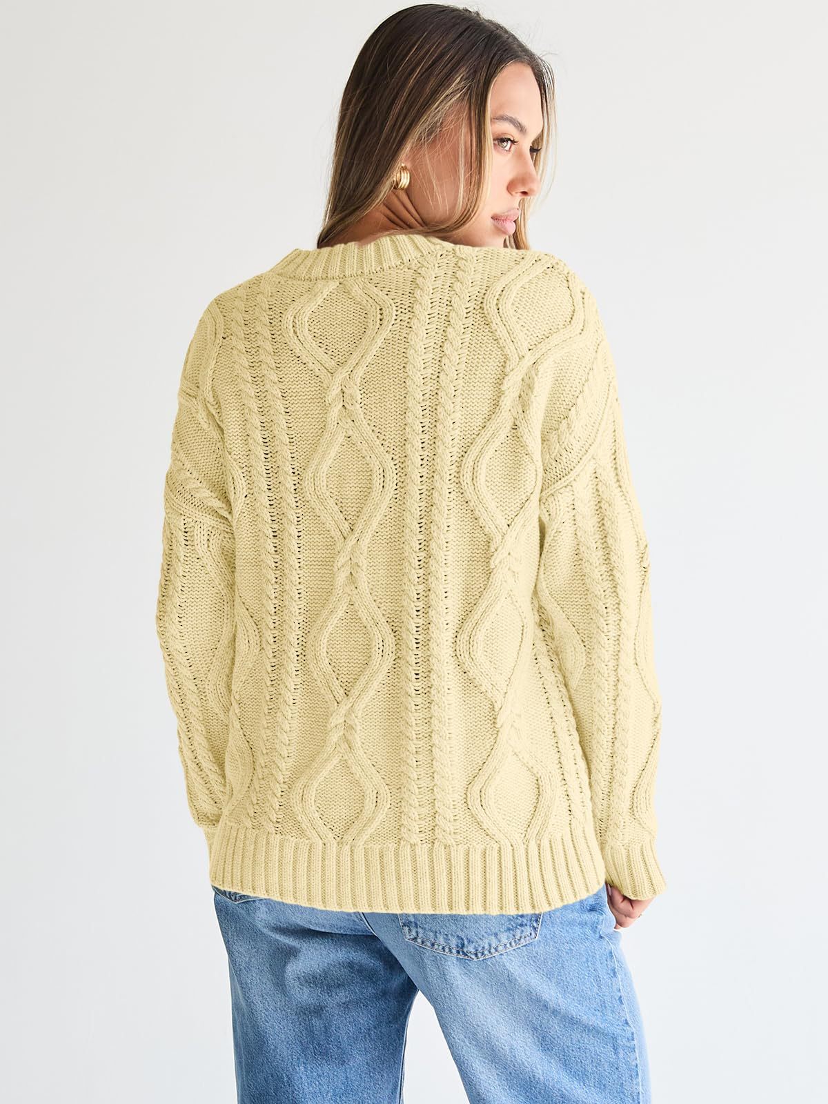 Roxelana Oversized Cable Knit Crew Sweater