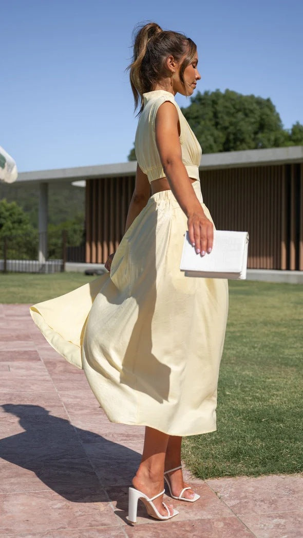 Valeria Elegant Cut-Out Midi Dress
