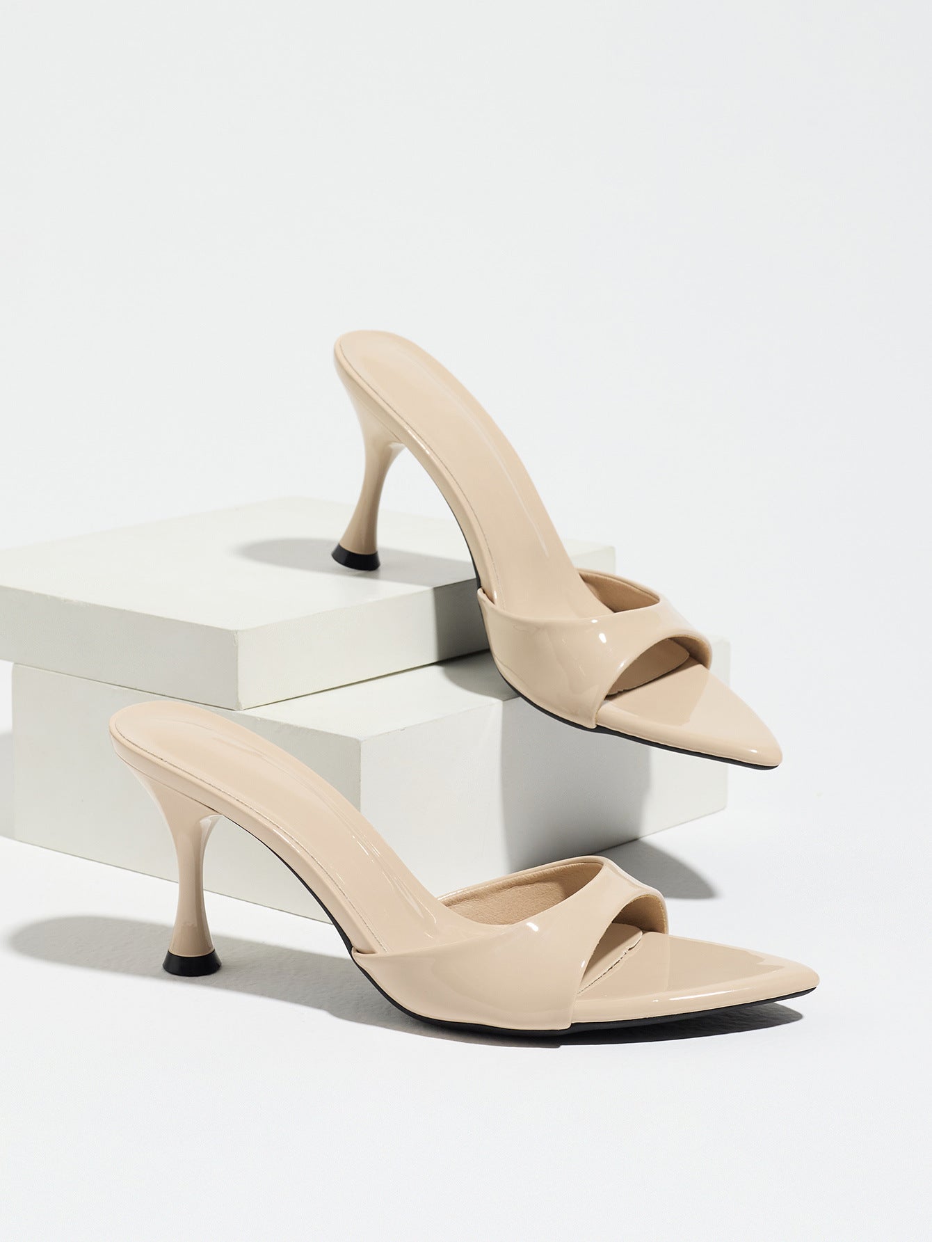 Women's Sculpted Patent Mule Heels