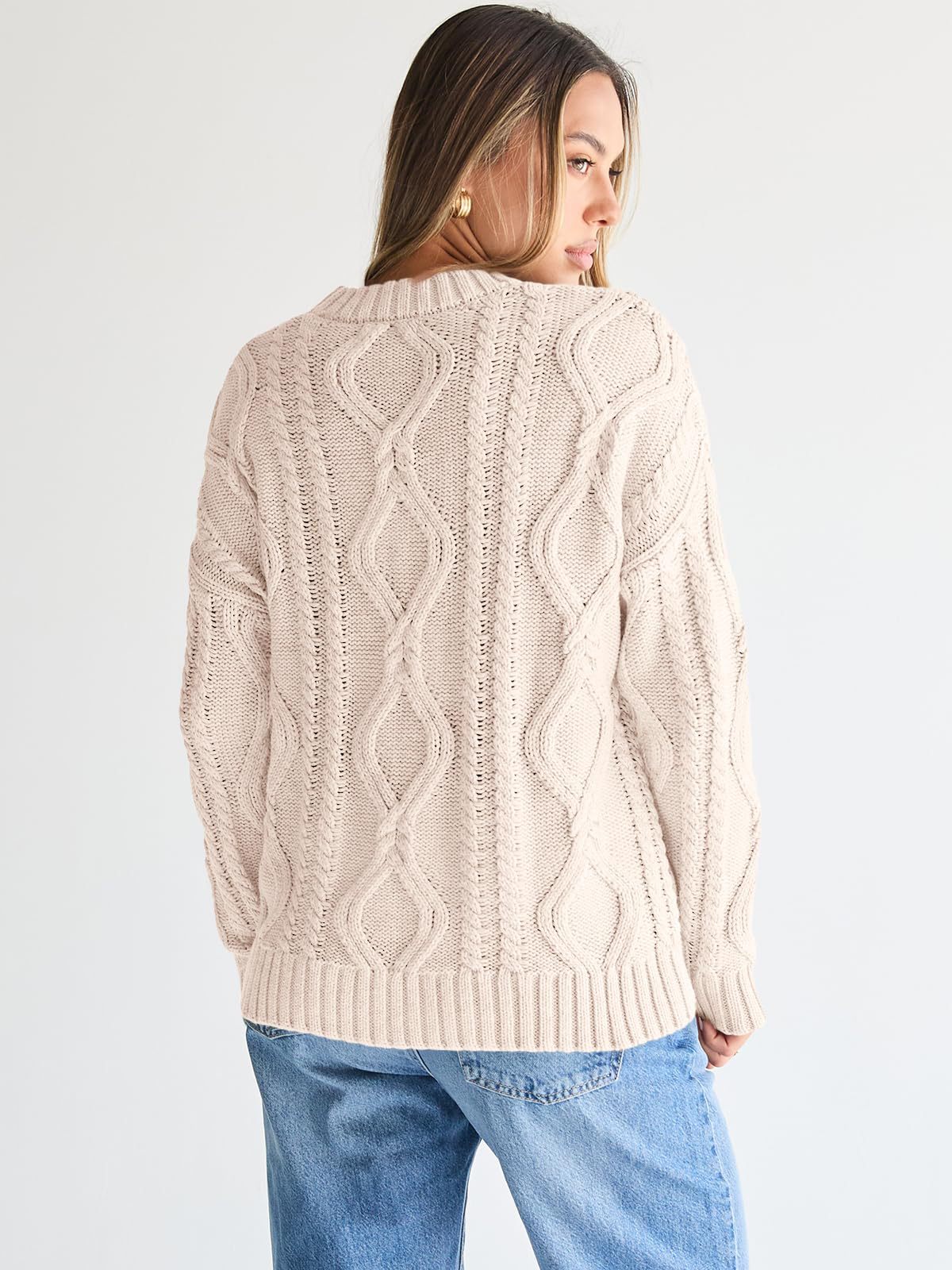 Roxelana Oversized Cable Knit Crew Sweater