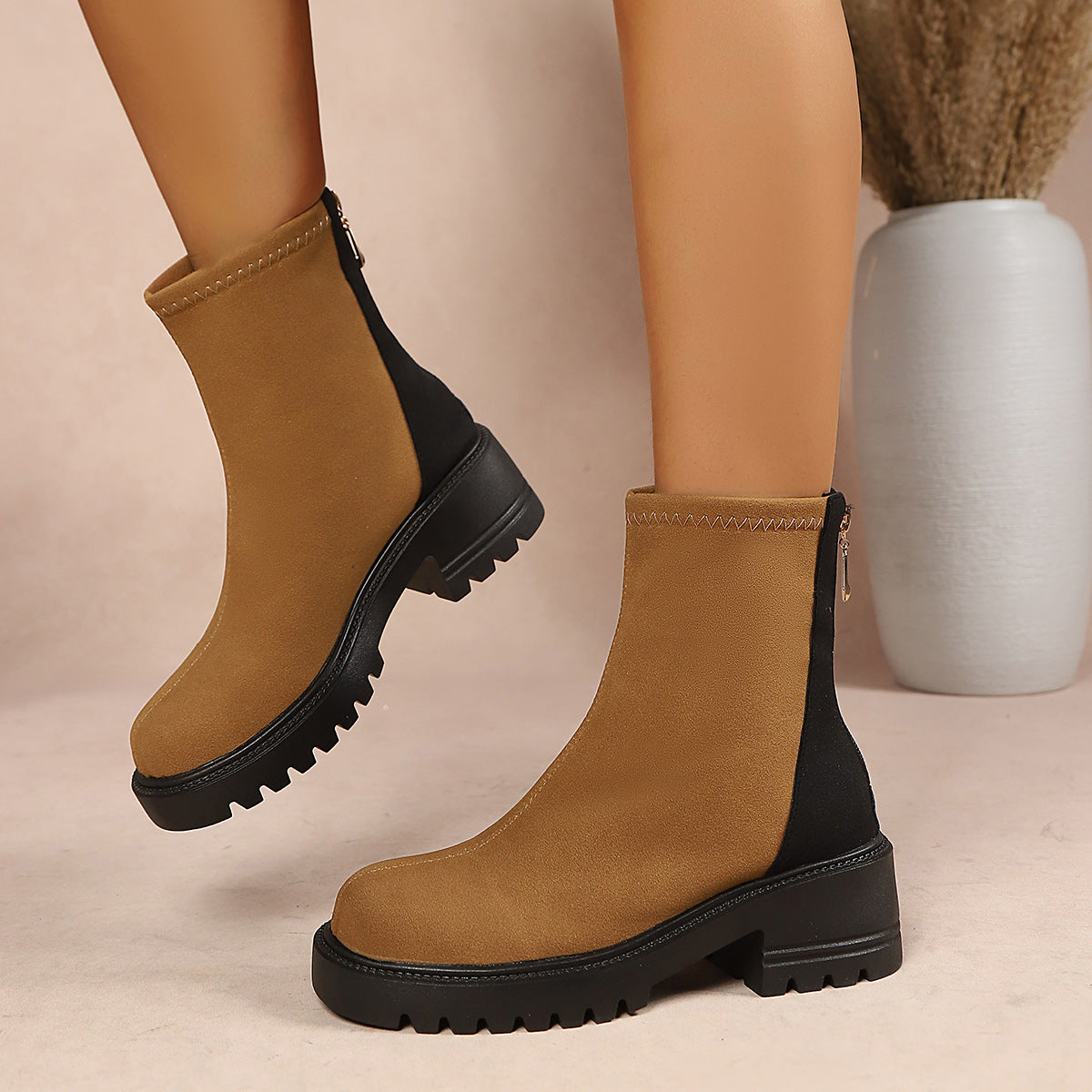 Saoirse Two-Tone Lug Sole Chelsea Boots
