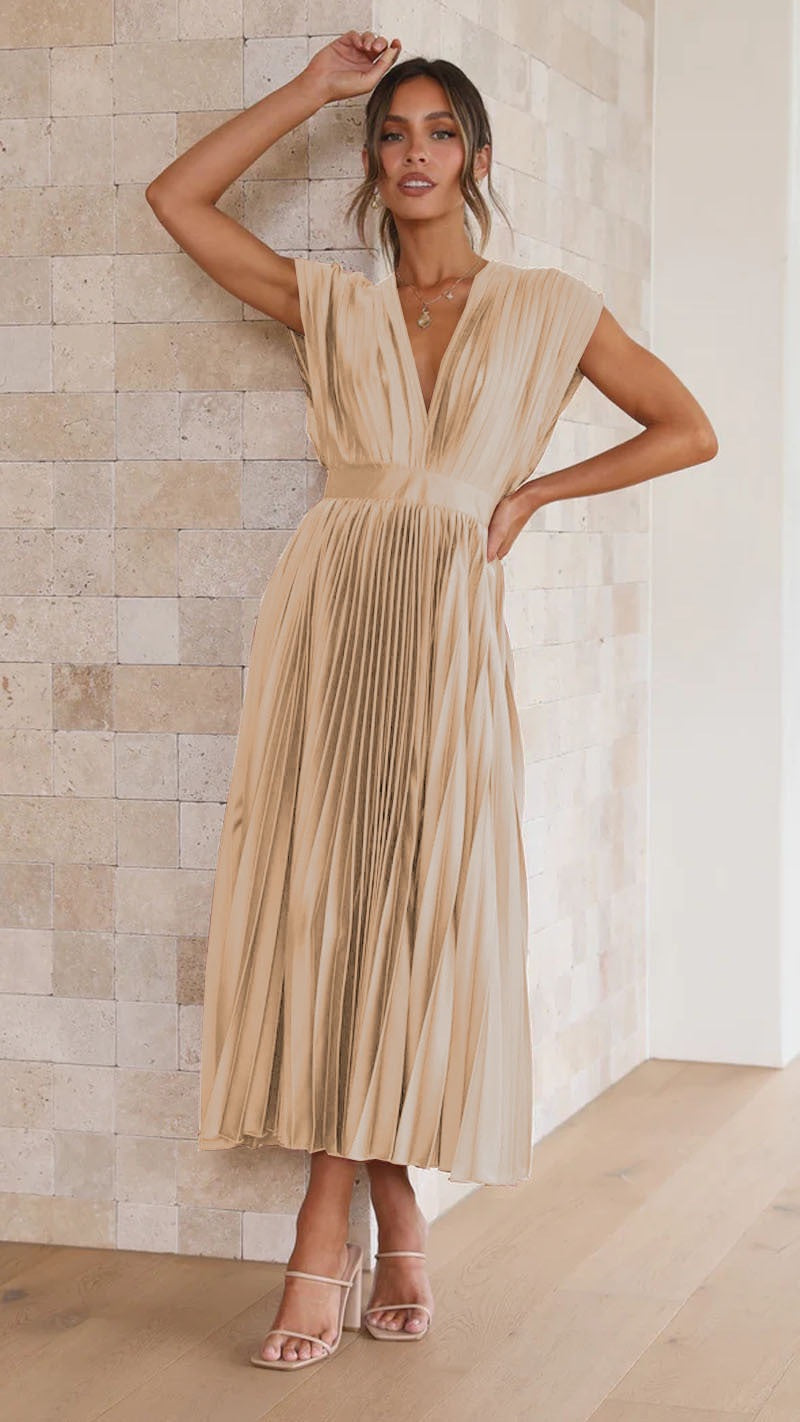 Valencia Pleated Flowy Midi Dress