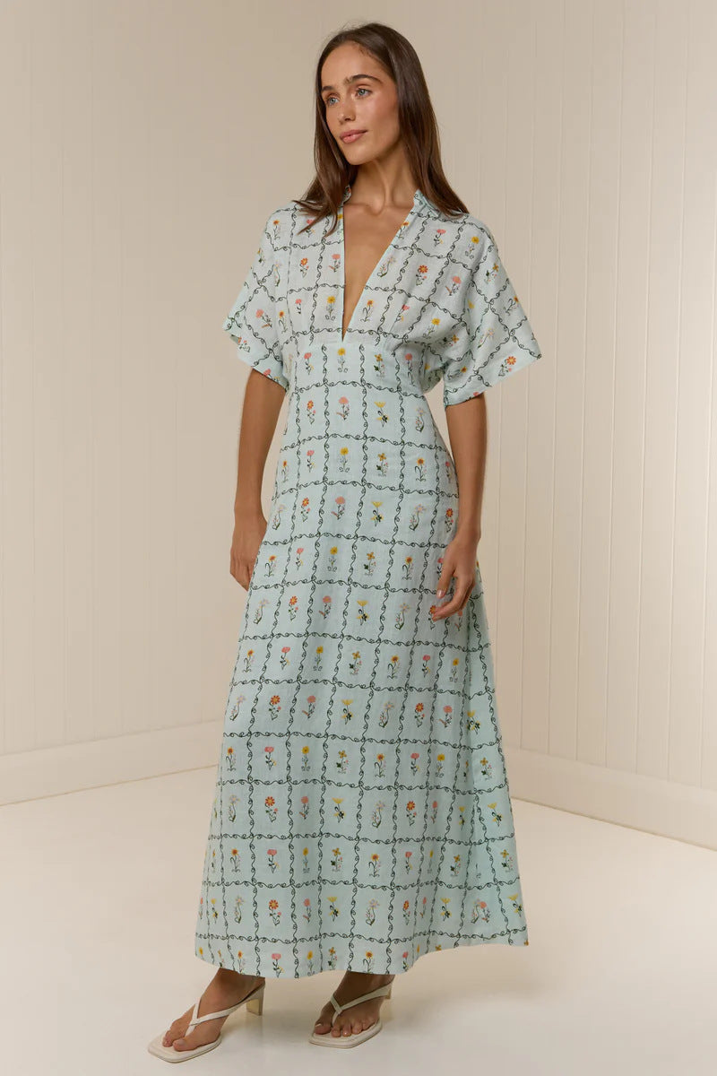 Margo & Main – linen floral collared maxi dress, fabric detail, US women's sizes