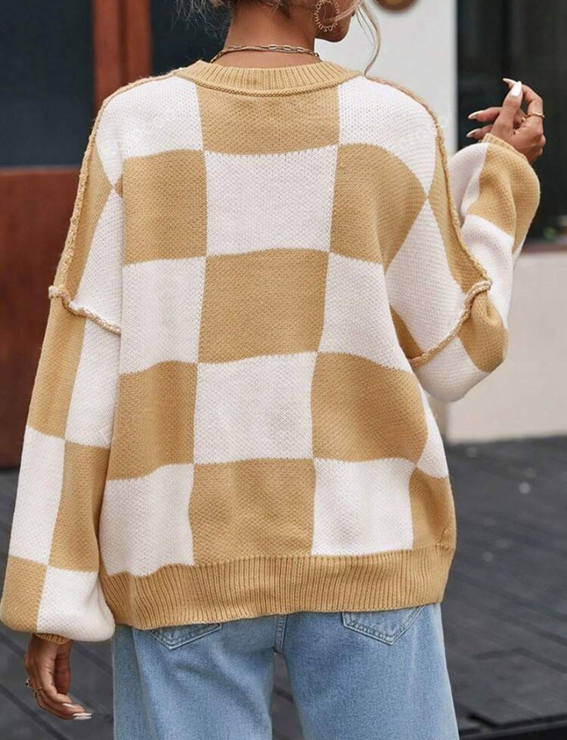 Margo & Main – checkerboard oversized crew sweater, back view, US women's sizes