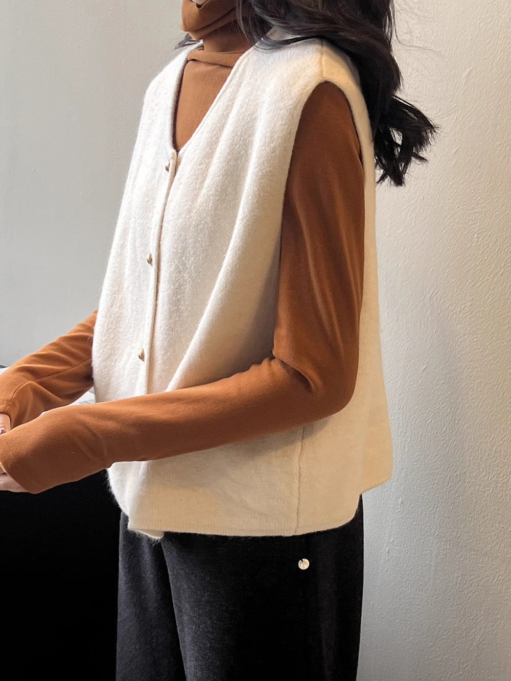 Margo & Main – button-front knit sweater vest, detail view, US women's sizes