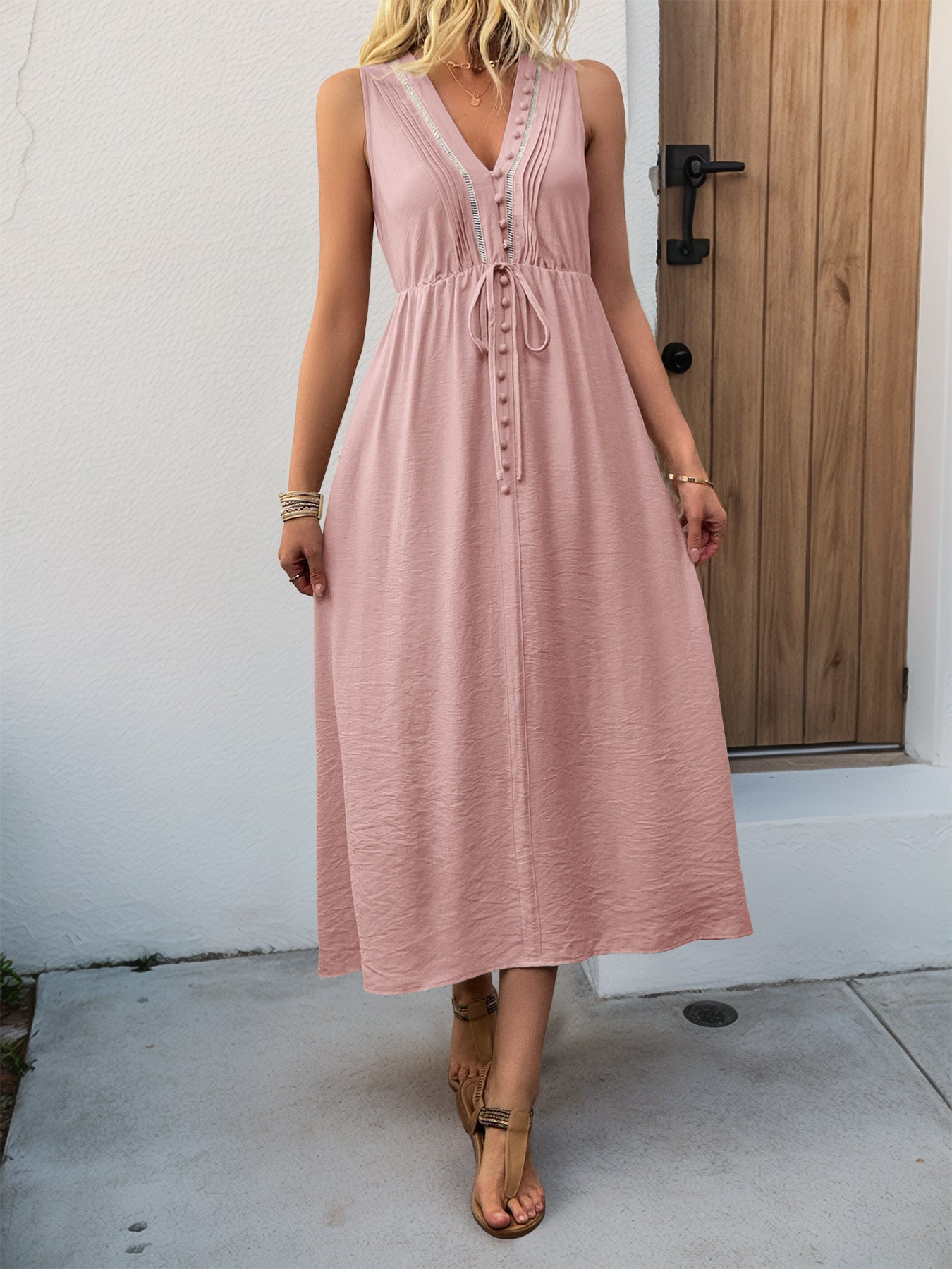 Margaret Flattering Sleeveless Midi Dress