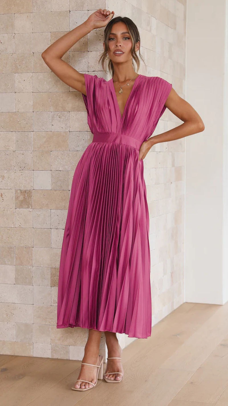 Valencia Pleated Flowy Midi Dress