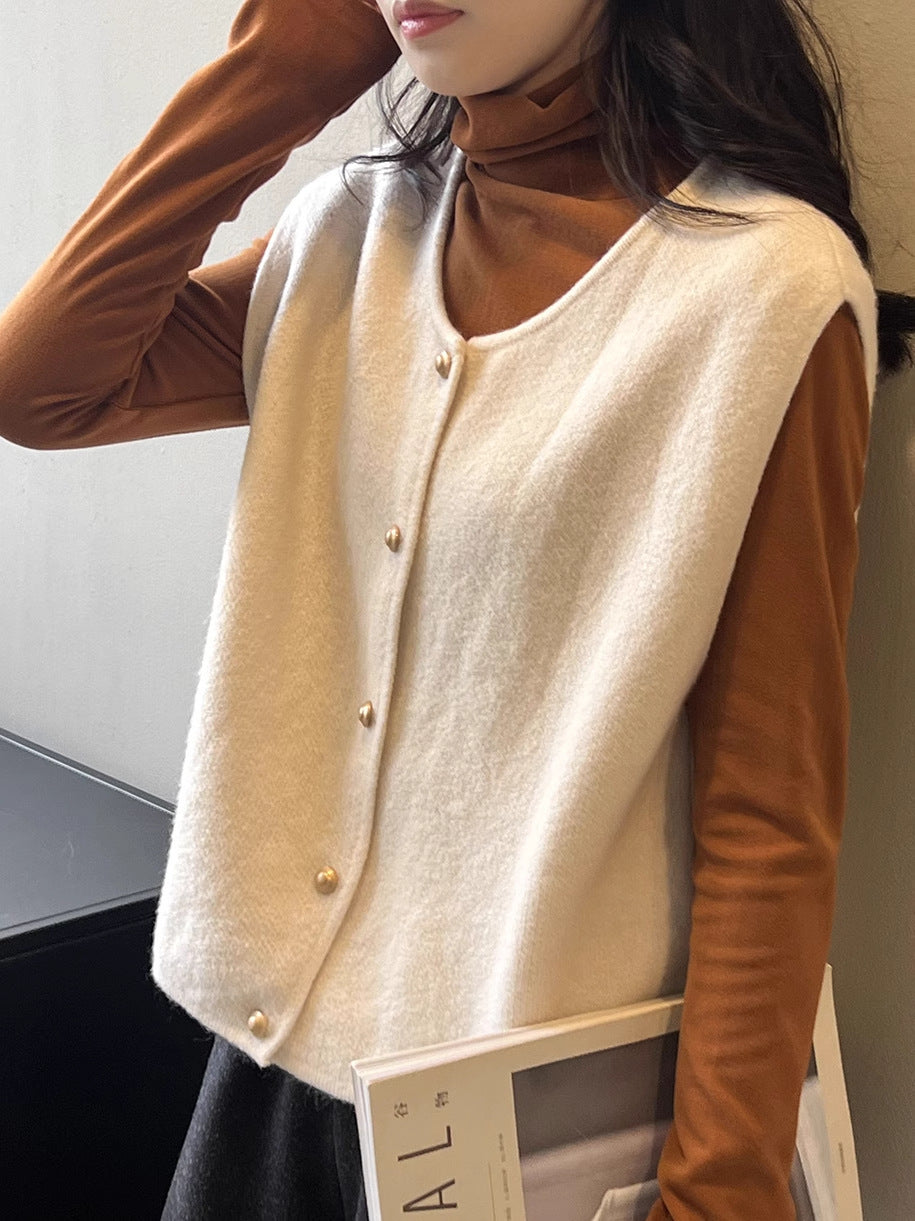 Margo & Main - cream knit sweater vest brushed napped fabric texture, US women's sizes
