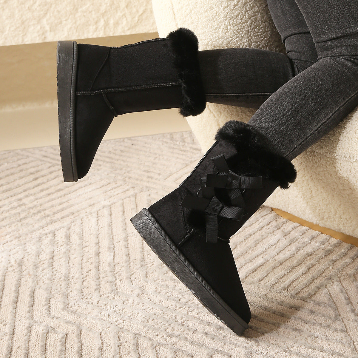 Wilhelmina Fleece-Lined Bow-Back Snow Boots