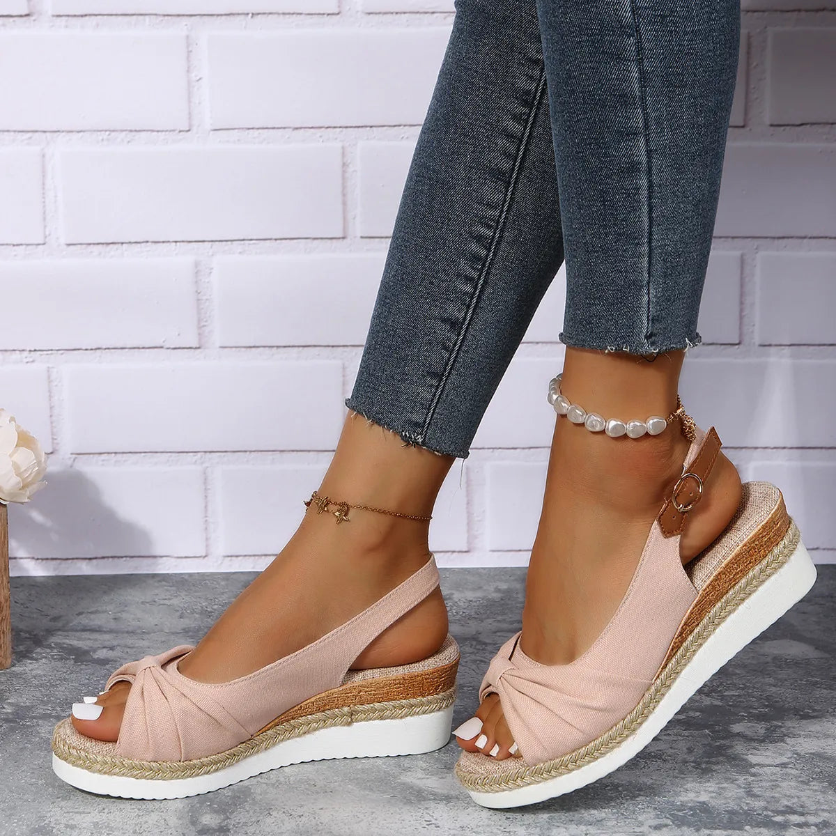 Martha Comfort Bow Wedge Sandals