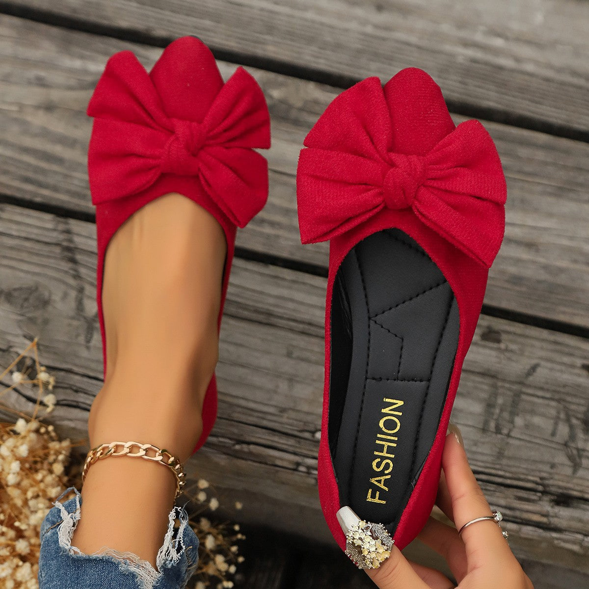 Doris Bow Detail Ballet Flats
